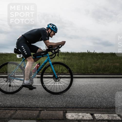 21.06.2026 - 29. Vierlanden-Triathlon H.Heesch http://msf.ph/oto/9897203 21.06.2026 09:21:58 Radfahren 46, 174, 186 meine-sportfotos.de