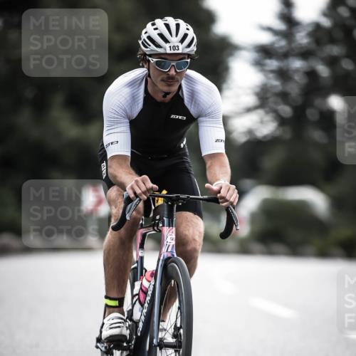 21.06.2026 - 29. Vierlanden-Triathlon H.Heesch http://msf.ph/oto/9897252 21.06.2026 09:27:24 Radfahren 56, 69, 86, 103, 130, 157 meine-sportfotos.de