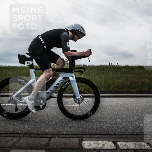 21.06.2026 - 29. Vierlanden-Triathlon H.Heesch http://msf.ph/oto/9897267 21.06.2026 09:23:11 Radfahren 14, 165 meine-sportfotos.de