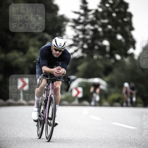 21.06.2026 - 29. Vierlanden-Triathlon H.Heesch http://msf.ph/oto/9897269 21.06.2026 10:02:03 Radfahren 51, 55, 78, 248, 265, 301 meine-sportfotos.de
