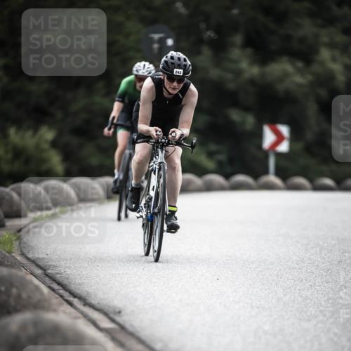 21.06.2026 - 29. Vierlanden-Triathlon H.Heesch http://msf.ph/oto/9897283 21.06.2026 09:27:42 Radfahren 135, 243, 259 meine-sportfotos.de