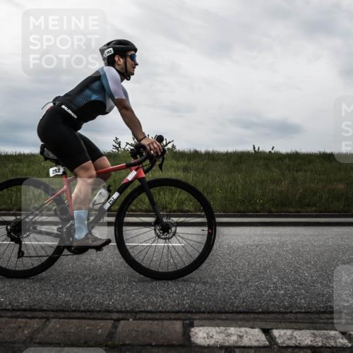 21.06.2026 - 29. Vierlanden-Triathlon H.Heesch http://msf.ph/oto/9897297 21.06.2026 09:23:47 Radfahren 91, 131, 155, 166, 220, 252, 264, 266, 301 meine-sportfotos.de