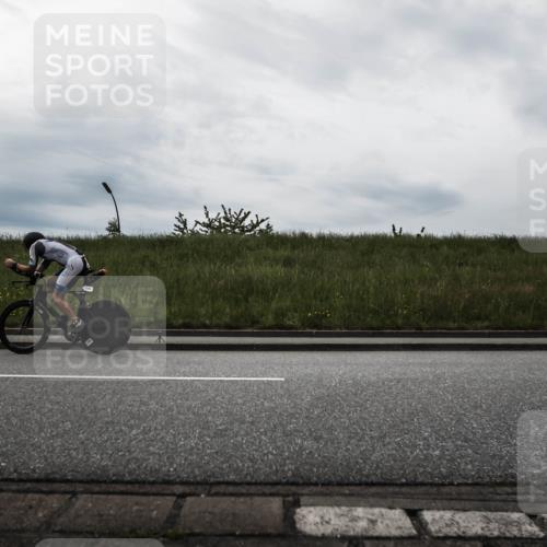 21.06.2026 - 29. Vierlanden-Triathlon H.Heesch http://msf.ph/oto/9897319 21.06.2026 09:24:03 Radfahren 62, 145, 175, 184 meine-sportfotos.de