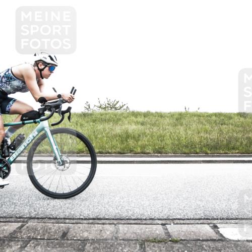 21.06.2026 - 29. Vierlanden-Triathlon H.Heesch http://msf.ph/oto/9897321 21.06.2026 10:24:18 Radfahren 32, 74, 172, 204, 240 meine-sportfotos.de
