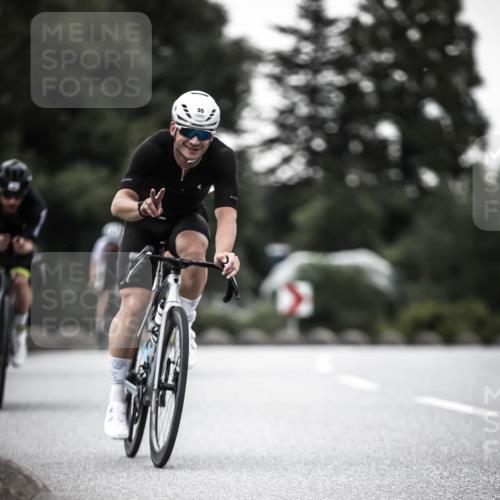 21.06.2026 - 29. Vierlanden-Triathlon H.Heesch http://msf.ph/oto/9897344 21.06.2026 10:02:08 Radfahren 55, 78, 265, 280, 301 meine-sportfotos.de
