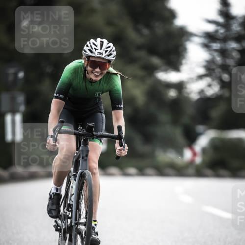 21.06.2026 - 29. Vierlanden-Triathlon H.Heesch http://msf.ph/oto/9897348 21.06.2026 09:27:44 Radfahren 135, 243, 259 meine-sportfotos.de