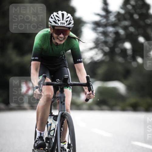21.06.2026 - 29. Vierlanden-Triathlon H.Heesch http://msf.ph/oto/9897357 21.06.2026 09:27:44 Radfahren 135, 243, 259 meine-sportfotos.de