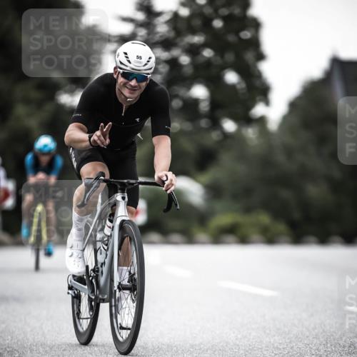 21.06.2026 - 29. Vierlanden-Triathlon H.Heesch http://msf.ph/oto/9897358 21.06.2026 10:02:09 Radfahren 55, 78, 265, 280, 301 meine-sportfotos.de