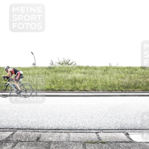 21.06.2026 - 29. Vierlanden-Triathlon H.Heesch http://msf.ph/oto/9897380 21.06.2026 10:24:56 Radfahren 33, 178, 253 meine-sportfotos.de