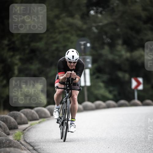 21.06.2026 - 29. Vierlanden-Triathlon H.Heesch http://msf.ph/oto/9897401 21.06.2026 09:27:57 Radfahren 83, 99, 219 meine-sportfotos.de