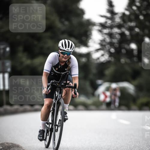 21.06.2026 - 29. Vierlanden-Triathlon H.Heesch http://msf.ph/oto/9897409 21.06.2026 10:02:12 Radfahren 55, 78, 265, 273, 280, 301 meine-sportfotos.de