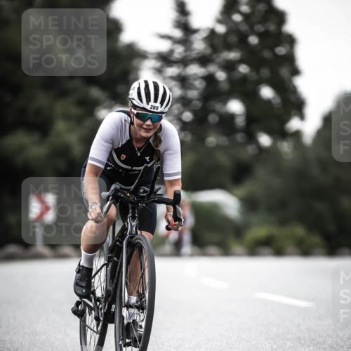 21.06.2026 - 29. Vierlanden-Triathlon H.Heesch http://msf.ph/oto/9897419 21.06.2026 10:02:12 Radfahren 55, 78, 265, 273, 280, 301 meine-sportfotos.de