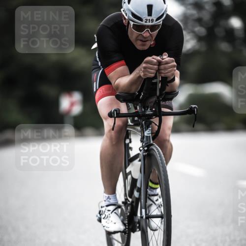 21.06.2026 - 29. Vierlanden-Triathlon H.Heesch http://msf.ph/oto/9897433 21.06.2026 09:27:58 Radfahren 83, 99, 219 meine-sportfotos.de