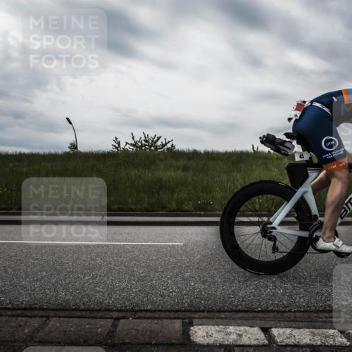21.06.2026 - 29. Vierlanden-Triathlon H.Heesch http://msf.ph/oto/9897438 21.06.2026 09:27:20 Radfahren 27, 43, 56, 86, 103, 139, 157, 179 meine-sportfotos.de