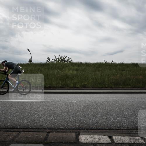 21.06.2026 - 29. Vierlanden-Triathlon H.Heesch http://msf.ph/oto/9897455 21.06.2026 09:27:51 Radfahren 99, 135, 161, 219 meine-sportfotos.de