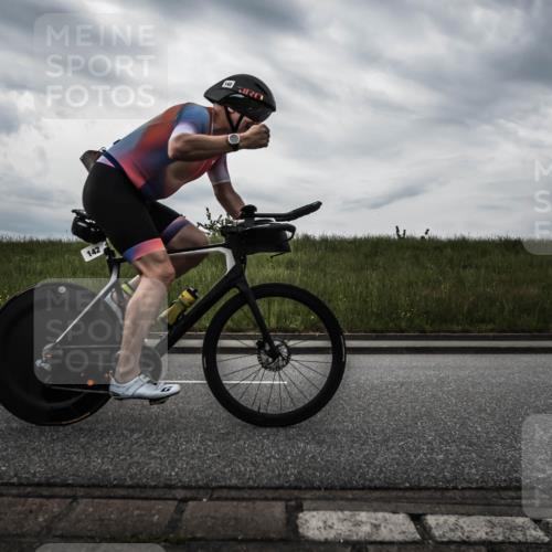 21.06.2026 - 29. Vierlanden-Triathlon H.Heesch http://msf.ph/oto/9897480 21.06.2026 09:29:14 Radfahren 5, 136, 142, 181, 195 meine-sportfotos.de