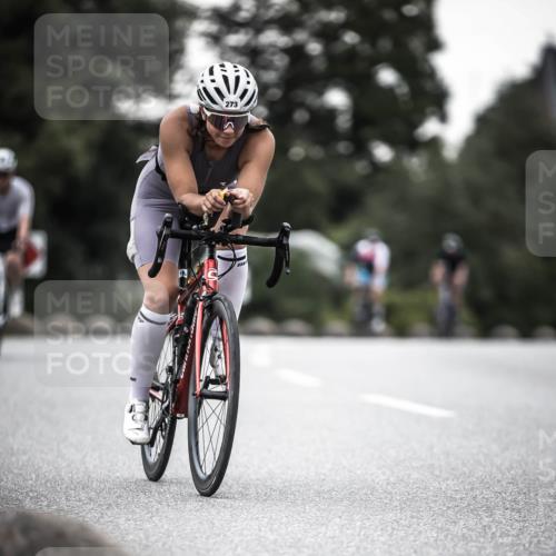 21.06.2026 - 29. Vierlanden-Triathlon H.Heesch http://msf.ph/oto/9897489 21.06.2026 10:02:18 Radfahren 72, 118, 119, 186, 273, 339 meine-sportfotos.de