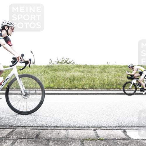 21.06.2026 - 29. Vierlanden-Triathlon H.Heesch http://msf.ph/oto/9897492 21.06.2026 10:26:03 Radfahren 8, 136, 291, 311, 382, 383, 384, 415, 536, 587, 591, 604, 1355 meine-sportfotos.de