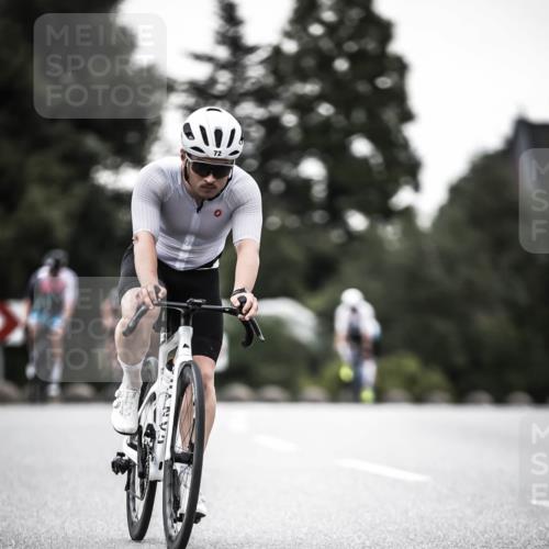21.06.2026 - 29. Vierlanden-Triathlon H.Heesch http://msf.ph/oto/9897534 21.06.2026 10:02:21 Radfahren 72, 118, 119, 141, 186, 273, 339 meine-sportfotos.de