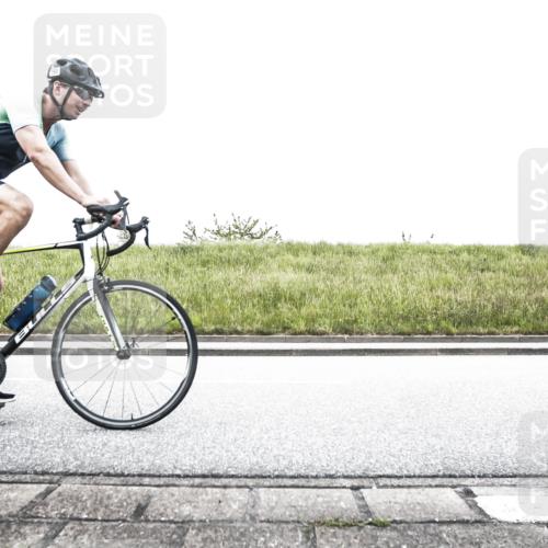21.06.2026 - 29. Vierlanden-Triathlon H.Heesch http://msf.ph/oto/9897544 21.06.2026 10:26:33 Radfahren 46, 118, 119, 155, 166, 278, 328, 353, 374, 488 meine-sportfotos.de