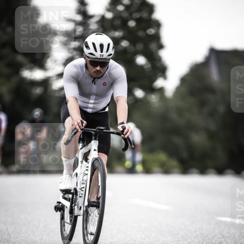 21.06.2026 - 29. Vierlanden-Triathlon H.Heesch http://msf.ph/oto/9897545 21.06.2026 10:02:21 Radfahren 72, 118, 119, 141, 186, 273, 339 meine-sportfotos.de