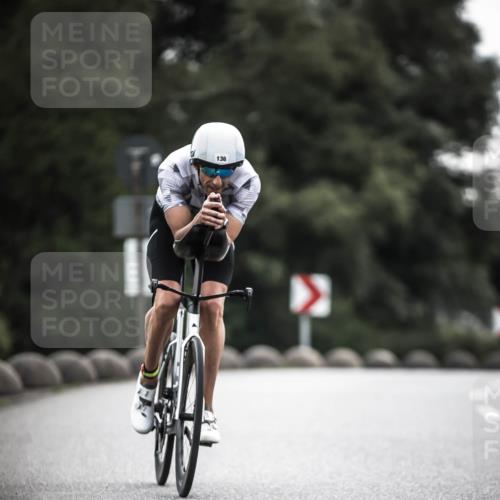 21.06.2026 - 29. Vierlanden-Triathlon H.Heesch http://msf.ph/oto/9897564 21.06.2026 09:29:07 Radfahren 5, 136, 142, 181, 195 meine-sportfotos.de