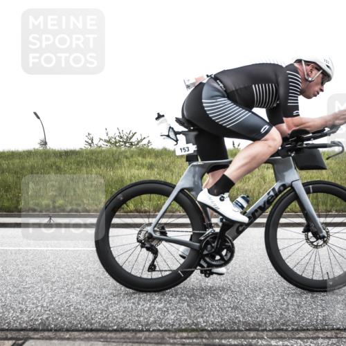 21.06.2026 - 29. Vierlanden-Triathlon H.Heesch http://msf.ph/oto/9897567 21.06.2026 09:34:03 Radfahren 39, 40, 44, 47, 70, 96, 153 meine-sportfotos.de