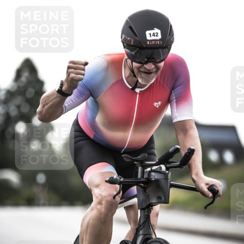 21.06.2026 - 29. Vierlanden-Triathlon H.Heesch http://msf.ph/oto/9897606 21.06.2026 09:29:14 Radfahren 5, 142, 181, 195 meine-sportfotos.de