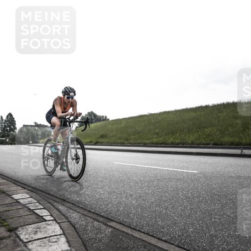 21.06.2026 - 29. Vierlanden-Triathlon H.Heesch http://msf.ph/oto/9897652 21.06.2026 09:20:44 Radfahren 253 meine-sportfotos.de