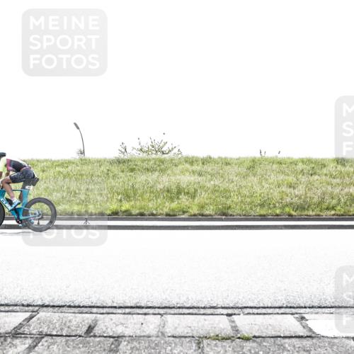 21.06.2026 - 29. Vierlanden-Triathlon H.Heesch http://msf.ph/oto/9897701 21.06.2026 10:56:53 Radfahren 84, 169, 176, 196, 202, 383, 384, 575, 581, 601, 619 meine-sportfotos.de