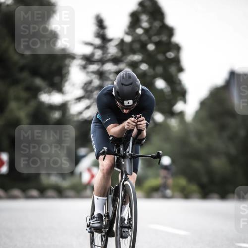 21.06.2026 - 29. Vierlanden-Triathlon H.Heesch http://msf.ph/oto/9897705 21.06.2026 10:02:32 Radfahren 4, 27, 99 meine-sportfotos.de