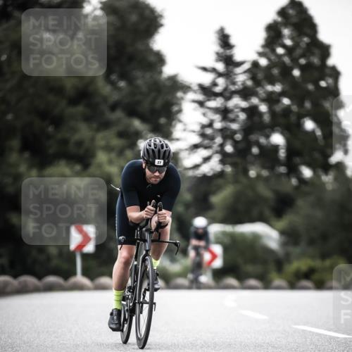 21.06.2026 - 29. Vierlanden-Triathlon H.Heesch http://msf.ph/oto/9897727 21.06.2026 10:02:33 Radfahren 4, 27, 99, 198 meine-sportfotos.de