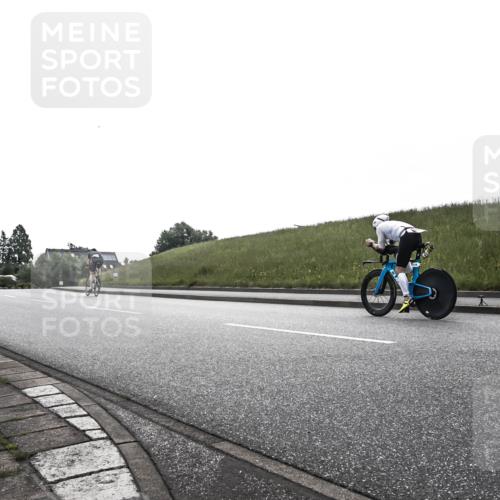 21.06.2026 - 29. Vierlanden-Triathlon H.Heesch http://msf.ph/oto/9897749 21.06.2026 09:22:33 Radfahren 34, 173 meine-sportfotos.de