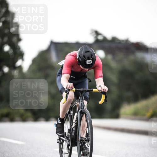 21.06.2026 - 29. Vierlanden-Triathlon H.Heesch http://msf.ph/oto/9897821 21.06.2026 10:02:42 Radfahren 56, 139, 179, 198, 245, 367 meine-sportfotos.de
