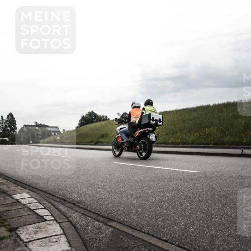 21.06.2026 - 29. Vierlanden-Triathlon H.Heesch http://msf.ph/oto/9897823 21.06.2026 09:24:44 Radfahren 96 meine-sportfotos.de