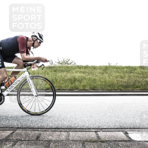 21.06.2026 - 29. Vierlanden-Triathlon H.Heesch http://msf.ph/oto/9897859 21.06.2026 11:00:21 Radfahren 126, 172, 639, 677 meine-sportfotos.de
