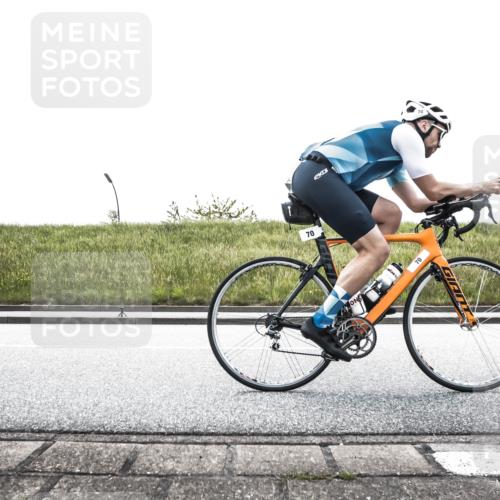 21.06.2026 - 29. Vierlanden-Triathlon H.Heesch http://msf.ph/oto/9897868 21.06.2026 11:00:32 Radfahren 70, 120, 240, 288 meine-sportfotos.de