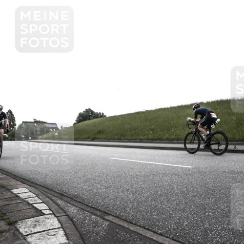21.06.2026 - 29. Vierlanden-Triathlon H.Heesch http://msf.ph/oto/9897919 21.06.2026 09:30:07 Radfahren 59, 163, 232, 276 meine-sportfotos.de