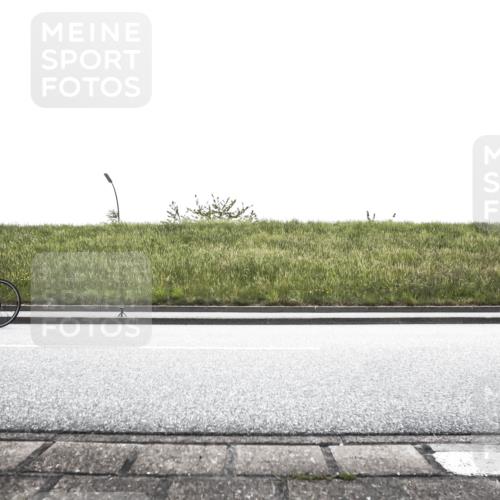 21.06.2026 - 29. Vierlanden-Triathlon H.Heesch http://msf.ph/oto/9897951 21.06.2026 11:02:03 Radfahren 190, 200, 253, 287, 299, 565, 566 meine-sportfotos.de