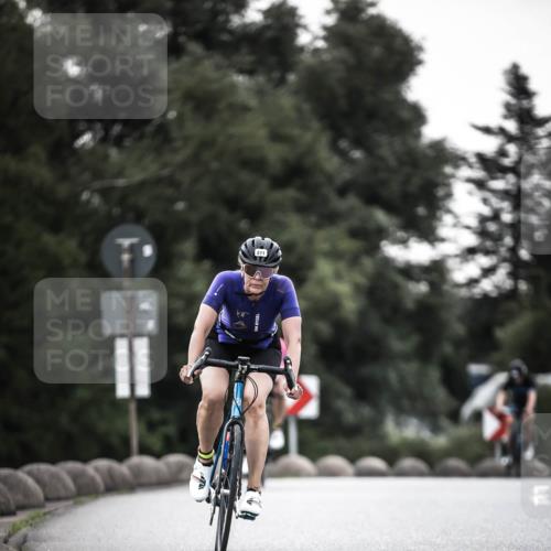21.06.2026 - 29. Vierlanden-Triathlon H.Heesch http://msf.ph/oto/9898000 21.06.2026 10:03:59 Radfahren 142, 151, 161, 181, 257, 271, 337 meine-sportfotos.de