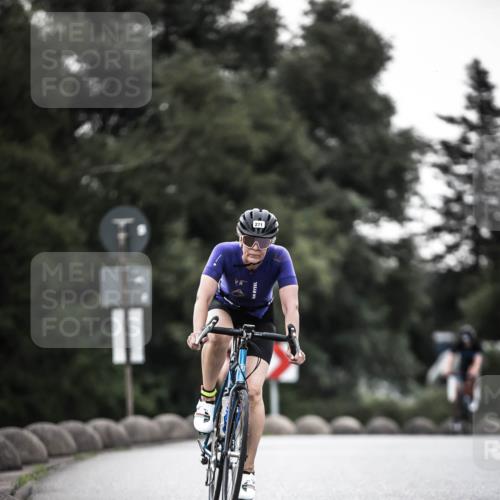 21.06.2026 - 29. Vierlanden-Triathlon H.Heesch http://msf.ph/oto/9898006 21.06.2026 10:03:59 Radfahren 142, 151, 161, 181, 257, 271, 337 meine-sportfotos.de