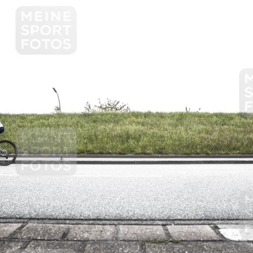 21.06.2026 - 29. Vierlanden-Triathlon H.Heesch http://msf.ph/oto/9898037 21.06.2026 11:03:42 Radfahren 482, 546, 663 meine-sportfotos.de