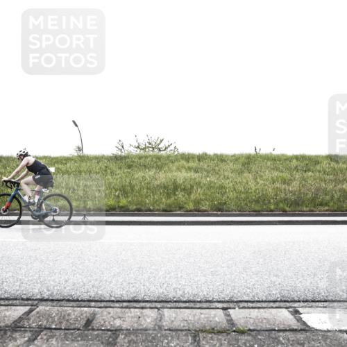 21.06.2026 - 29. Vierlanden-Triathlon H.Heesch http://msf.ph/oto/9898053 21.06.2026 11:04:10 Radfahren 55, 93, 229, 527 meine-sportfotos.de