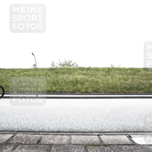 21.06.2026 - 29. Vierlanden-Triathlon H.Heesch http://msf.ph/oto/9898081 21.06.2026 11:04:42 Radfahren 27, 98, 178, 223, 560, 586, 654, 1357 meine-sportfotos.de