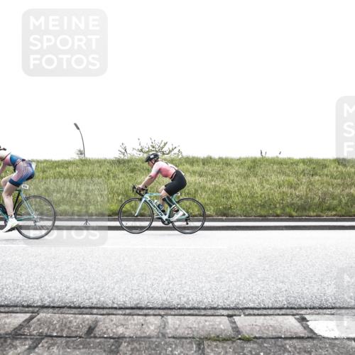 21.06.2026 - 29. Vierlanden-Triathlon H.Heesch http://msf.ph/oto/9898115 21.06.2026 11:05:11 Radfahren 278, 533, 559, 576 meine-sportfotos.de