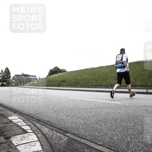 21.06.2026 - 29. Vierlanden-Triathlon H.Heesch http://msf.ph/oto/9898144 21.06.2026 09:47:25 Radfahren  meine-sportfotos.de
