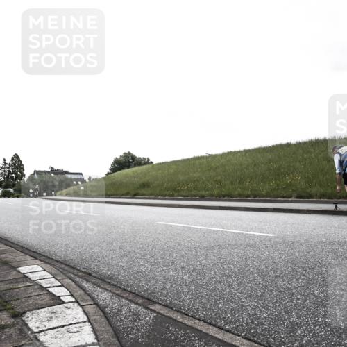 21.06.2026 - 29. Vierlanden-Triathlon H.Heesch http://msf.ph/oto/9898157 21.06.2026 09:47:26 Radfahren  meine-sportfotos.de