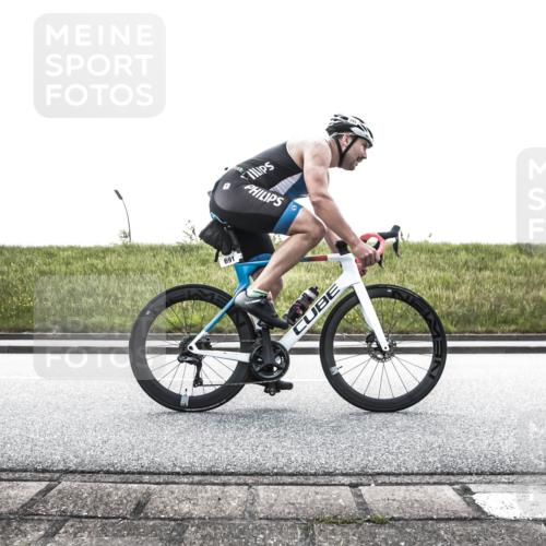 21.06.2026 - 29. Vierlanden-Triathlon H.Heesch http://msf.ph/oto/9898183 21.06.2026 11:06:45 Radfahren 650, 674, 689, 691 meine-sportfotos.de