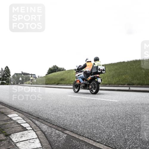 21.06.2026 - 29. Vierlanden-Triathlon H.Heesch http://msf.ph/oto/9898191 21.06.2026 09:48:52 Radfahren 138, 207 meine-sportfotos.de