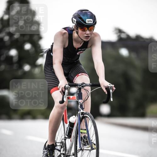 21.06.2026 - 29. Vierlanden-Triathlon H.Heesch http://msf.ph/oto/9898199 21.06.2026 10:04:24 Radfahren 44, 75, 350, 379 meine-sportfotos.de